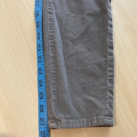 Lucky Brand 🍀 corduroy Charlie fit jeans - Picture 7 of 9